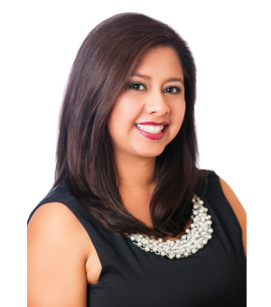 Erica Rios bio image and link