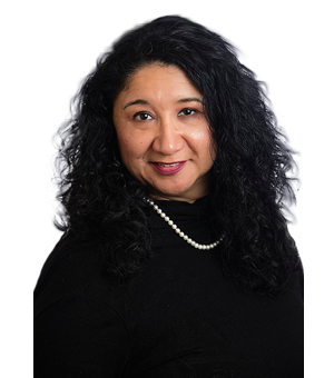 Michelle Reves bio image and link